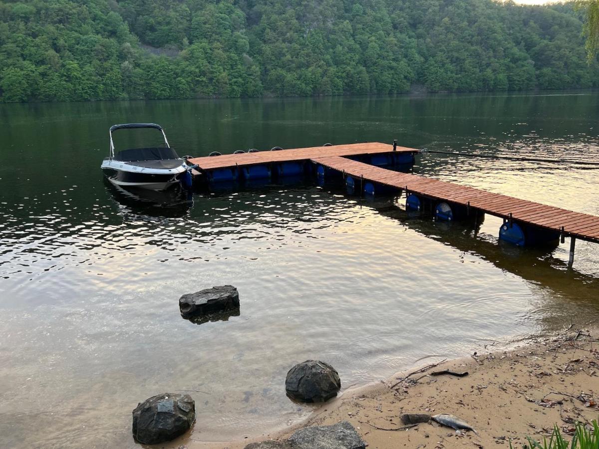 Hotel Hladina Nebrich Kültér fotó